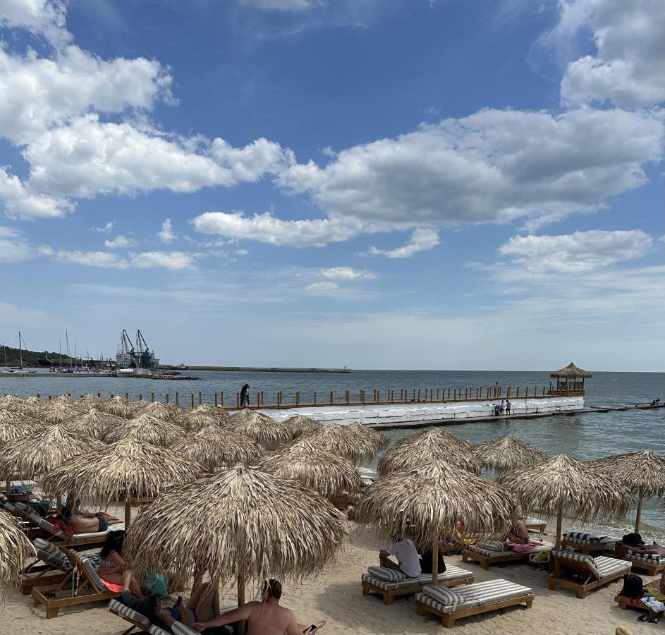Privat Apartament Marina City Balchik Exterior photo
